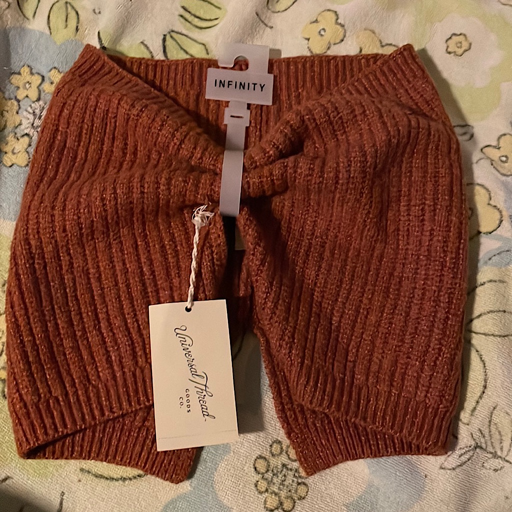 Universal Thread Infinity Scarf